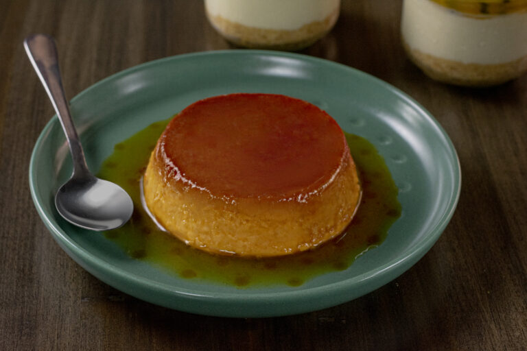FLAN DE AMARETTO